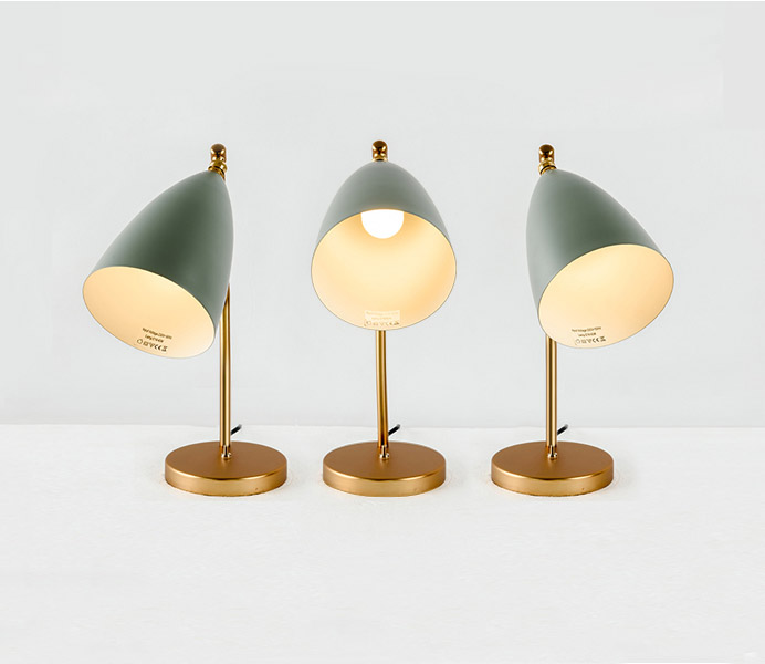 Modern Minimalist Metal Table Lamp with Colorful Lampshades