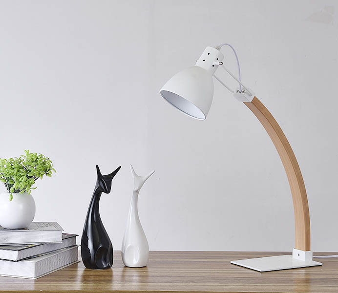 Hot Sale Bent Wooden Table Reading Lamps with Iron Shade 