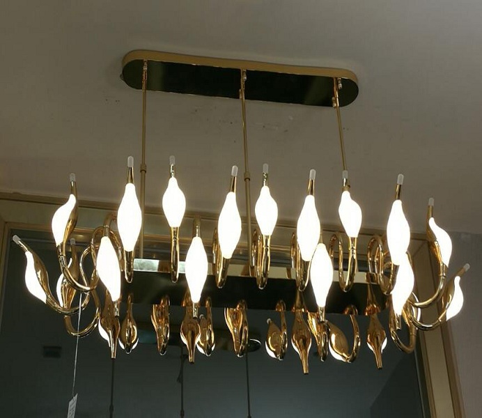 Classic Chrome Aluminum LED Swan Chandeliers for Living Room 