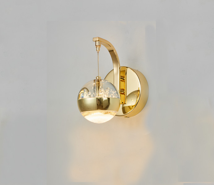 Hot Sale Round Crystal Ball 8W Gold Wall Sconce with Acrylic 